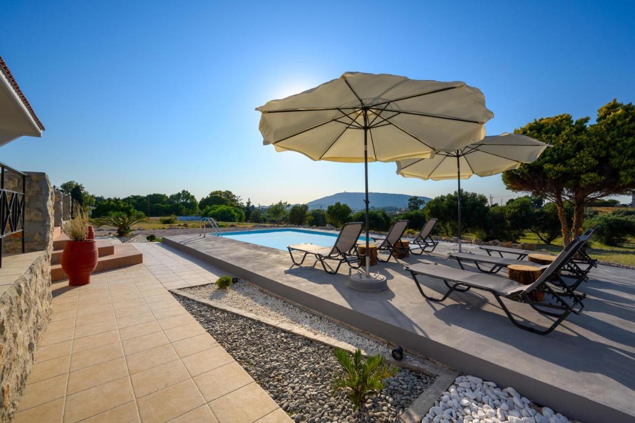 El Paradiso Villa *